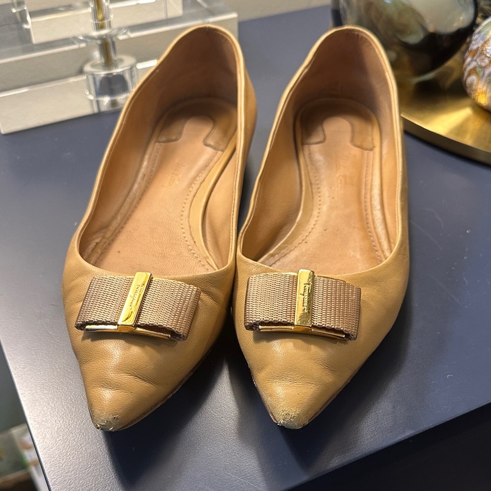 Salvatore Ferragamo Tan Flats with Gold Bow